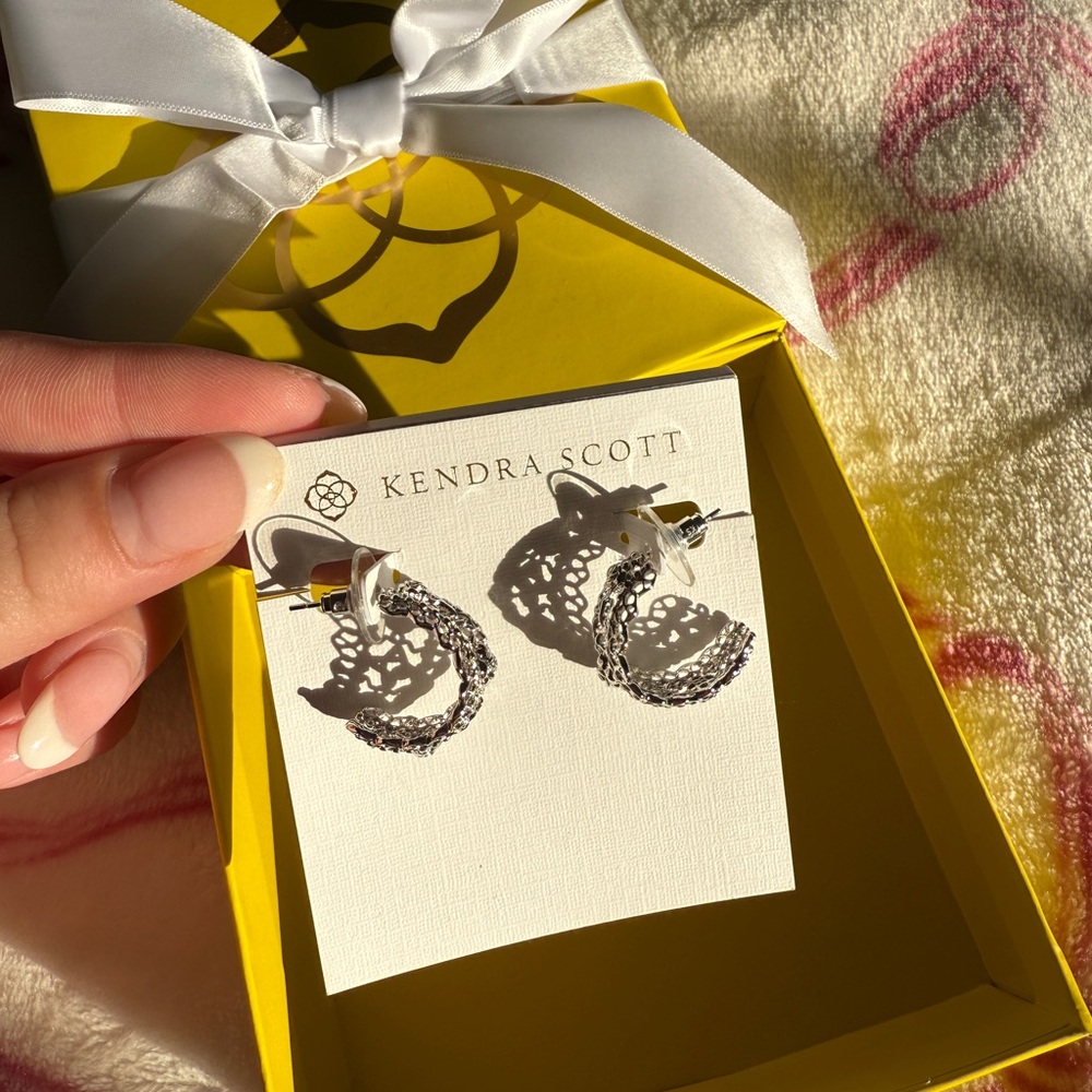 Kendra Scott Intricate Silver Hoop Earrings